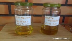 2-jars-of-infused-oils