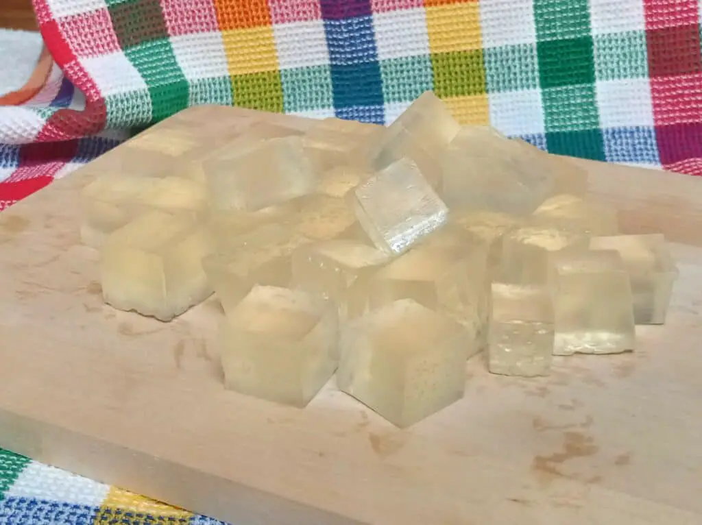 how to make transparent soap base