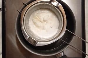 use-a-double-boiler-to-make-your-soap-base